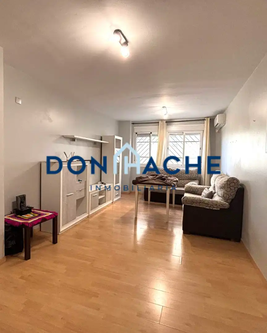 Piso con ascensor en venta en Norte