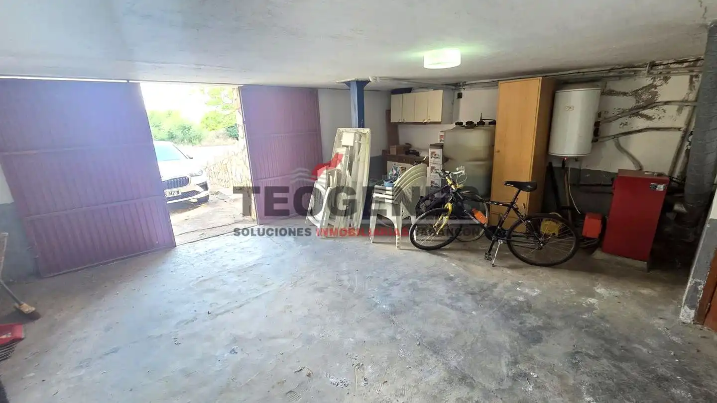 Houses for sale in Villares del Saz  with Heating