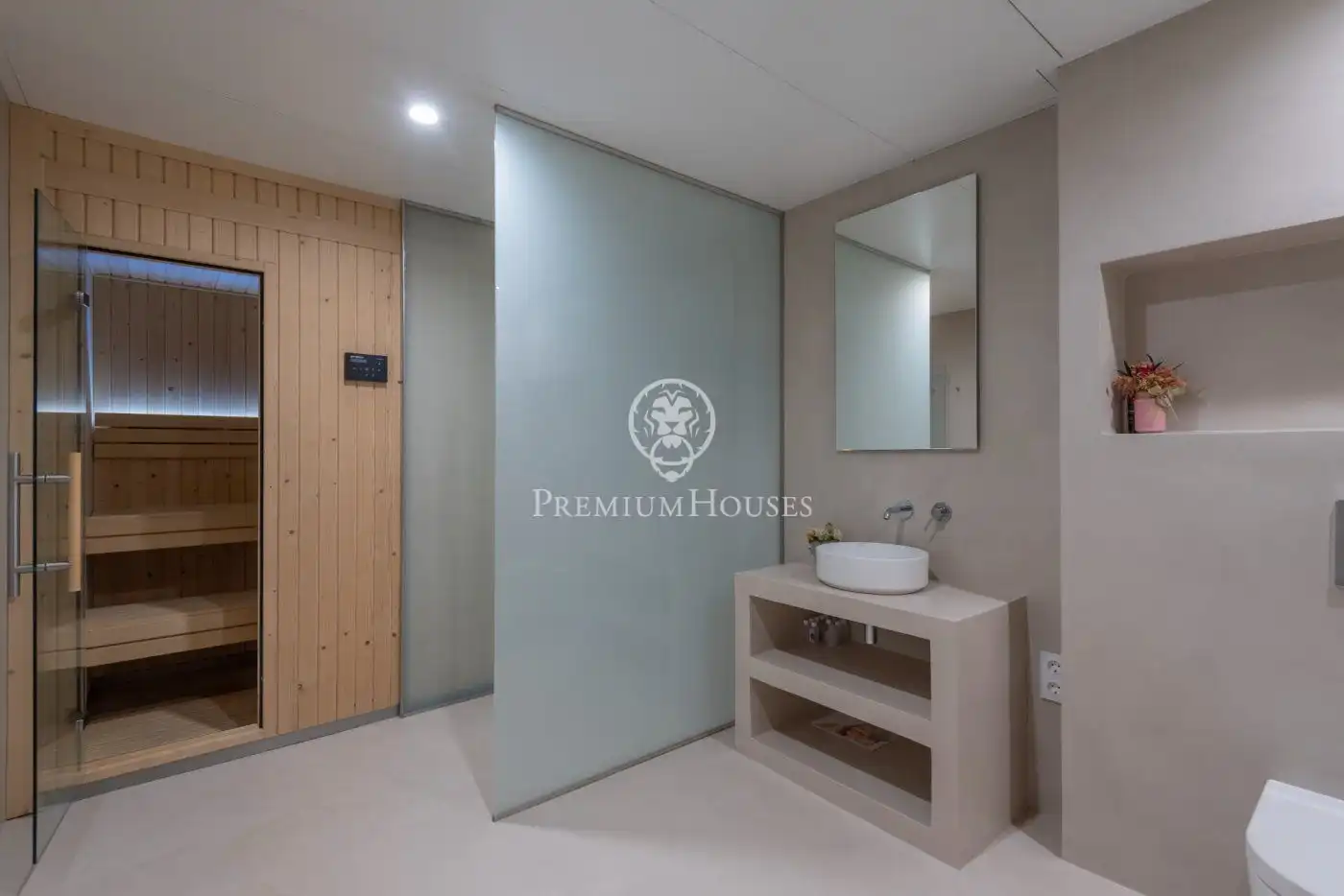 House with pool for sale in Paseo CAN VINYES, imagen 25