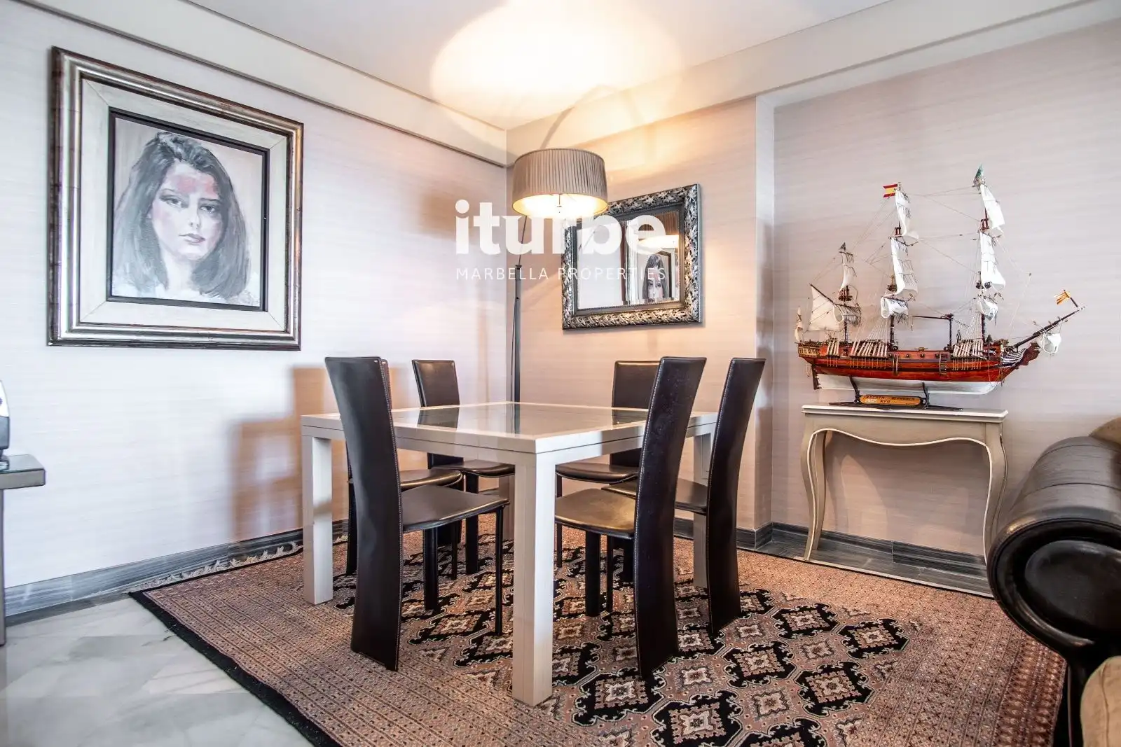 Dining room of Flat for rent in Marbella  with Air Conditioner, Terrace and Swimming Pool