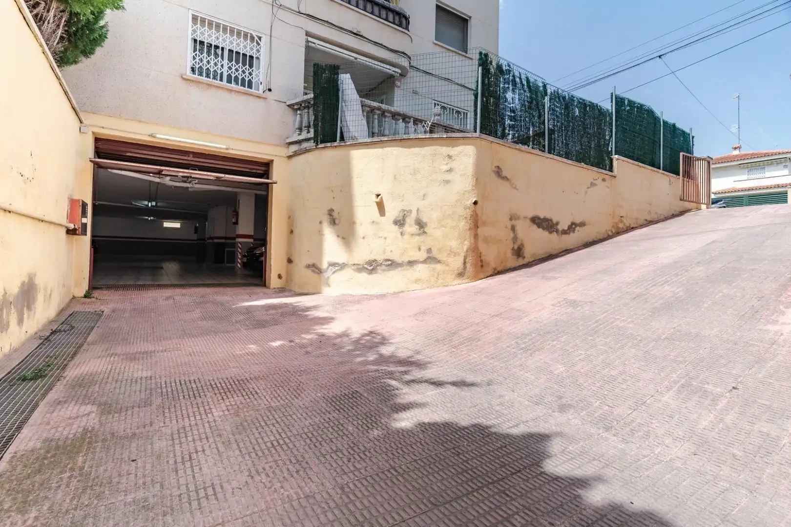 Piso con terraza en venta en Calle JOSEFA ALMIRALL 8, imagen 24