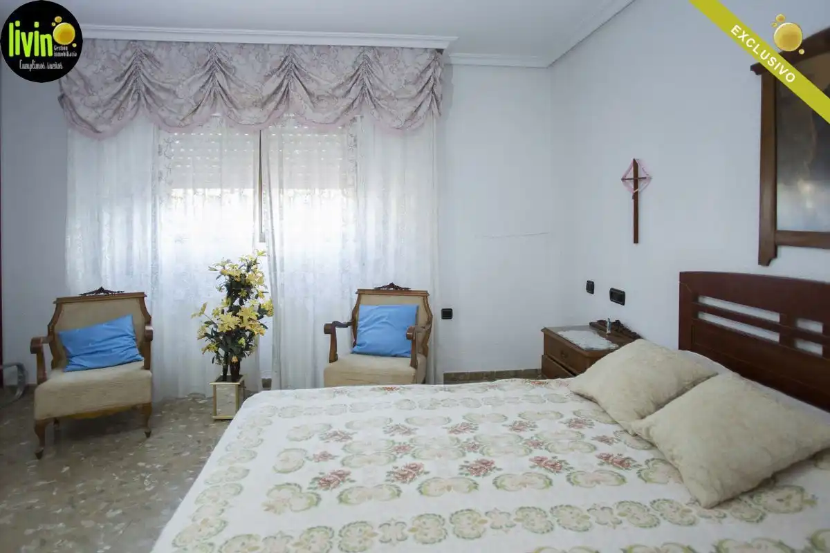 Dormitori de Casa o xalet en venda en Puente Tablas - Puente Nuevo - Cerro Molina