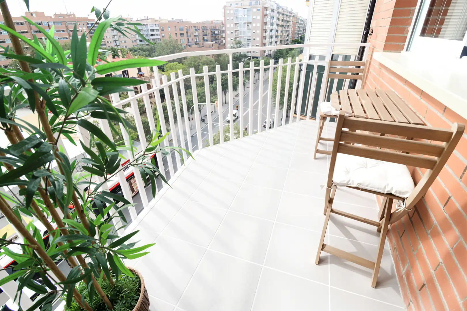 Balcony of Flat for sale in  Barcelona Capital  with Oven and Balcony