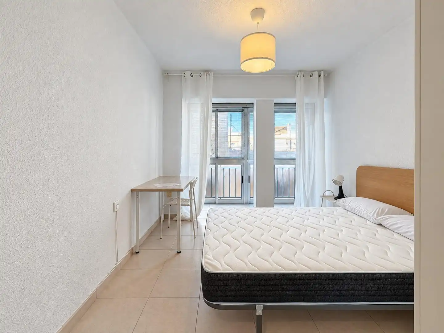 Bedroom of Flat for rent in Burjassot  with Furnished