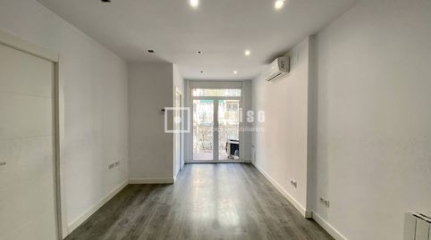 Foto 4 de Piso en venta en De Calàbria, Sant Antoni, Barcelona Capital