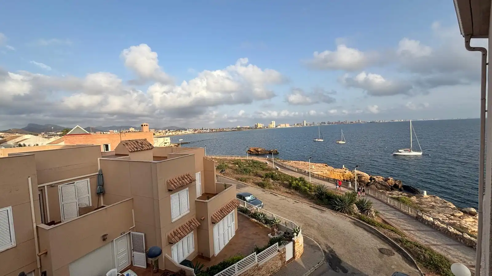 Wohnungen zum Verkauf in Cartagena mit Klimaanlage, Heizung und Terrasse