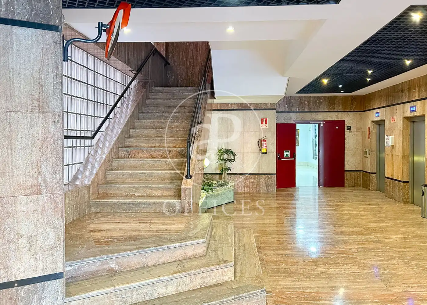 Büro zum Verkauf in Madrid mit Klimaanlage