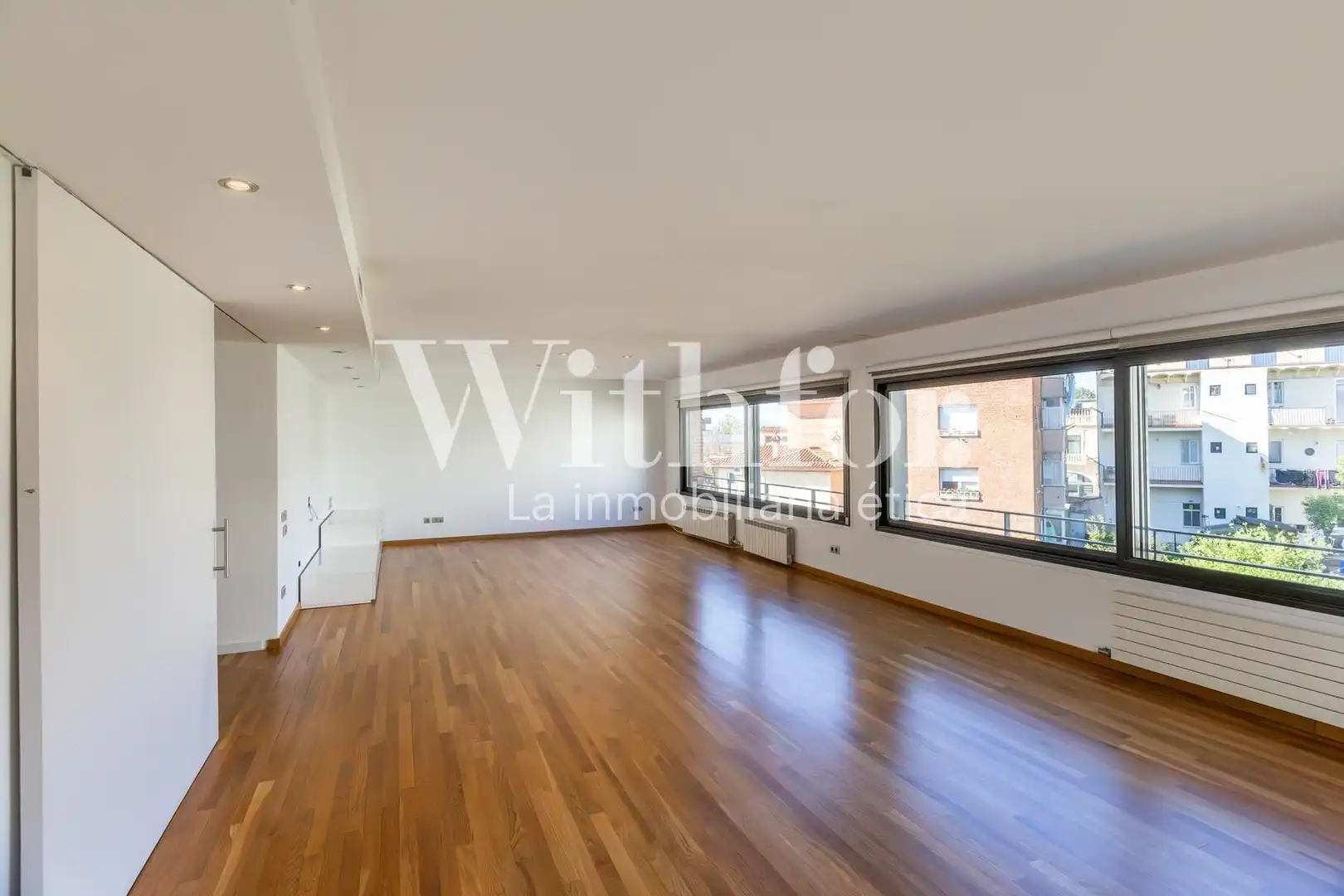 Living room of Attic for sale in Barcelona  with Air Conditioner, Heating and Terrace