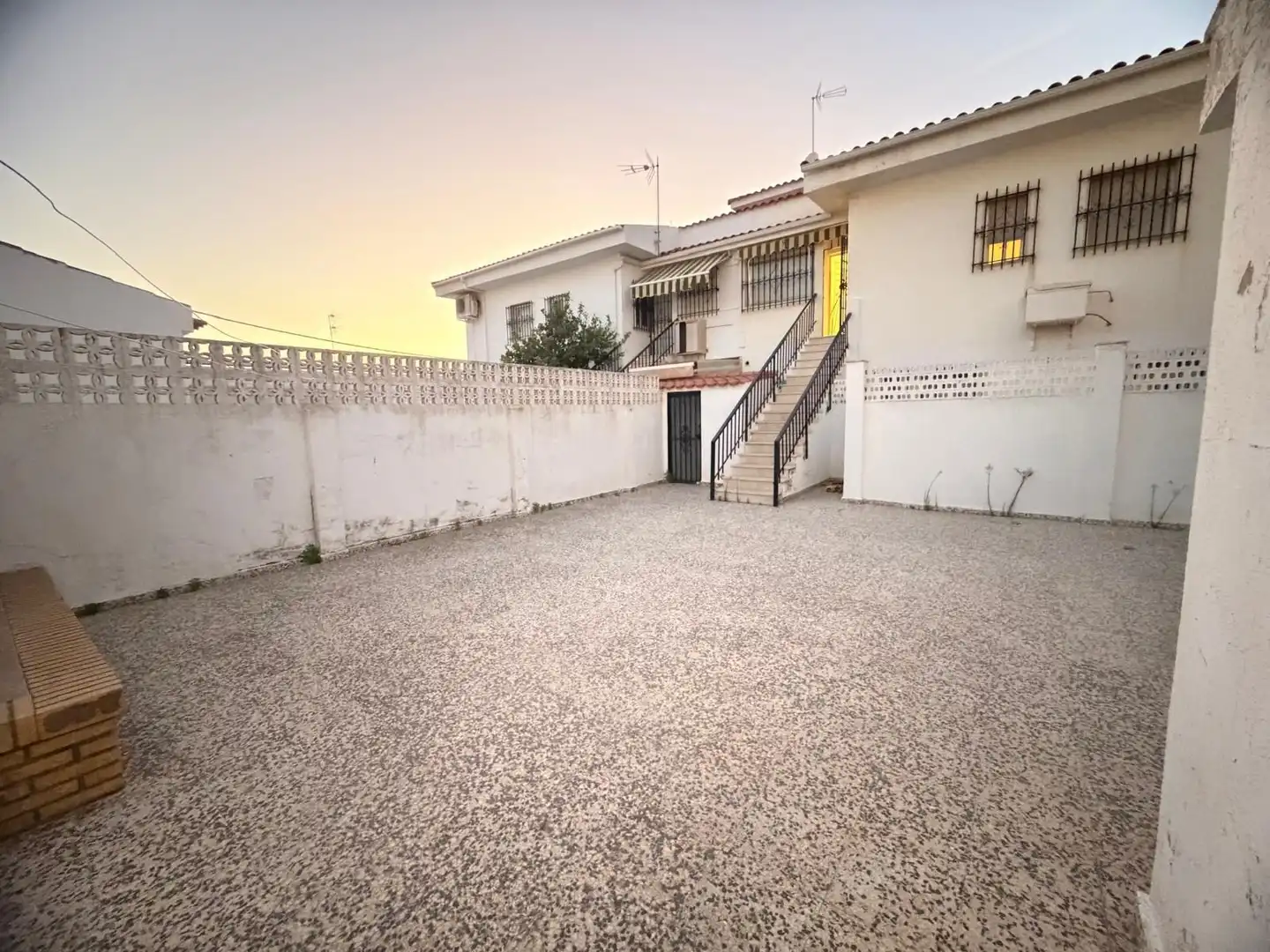 Vista exterior de Casa o chalet de alquiler en Punta Umbría, Huelva