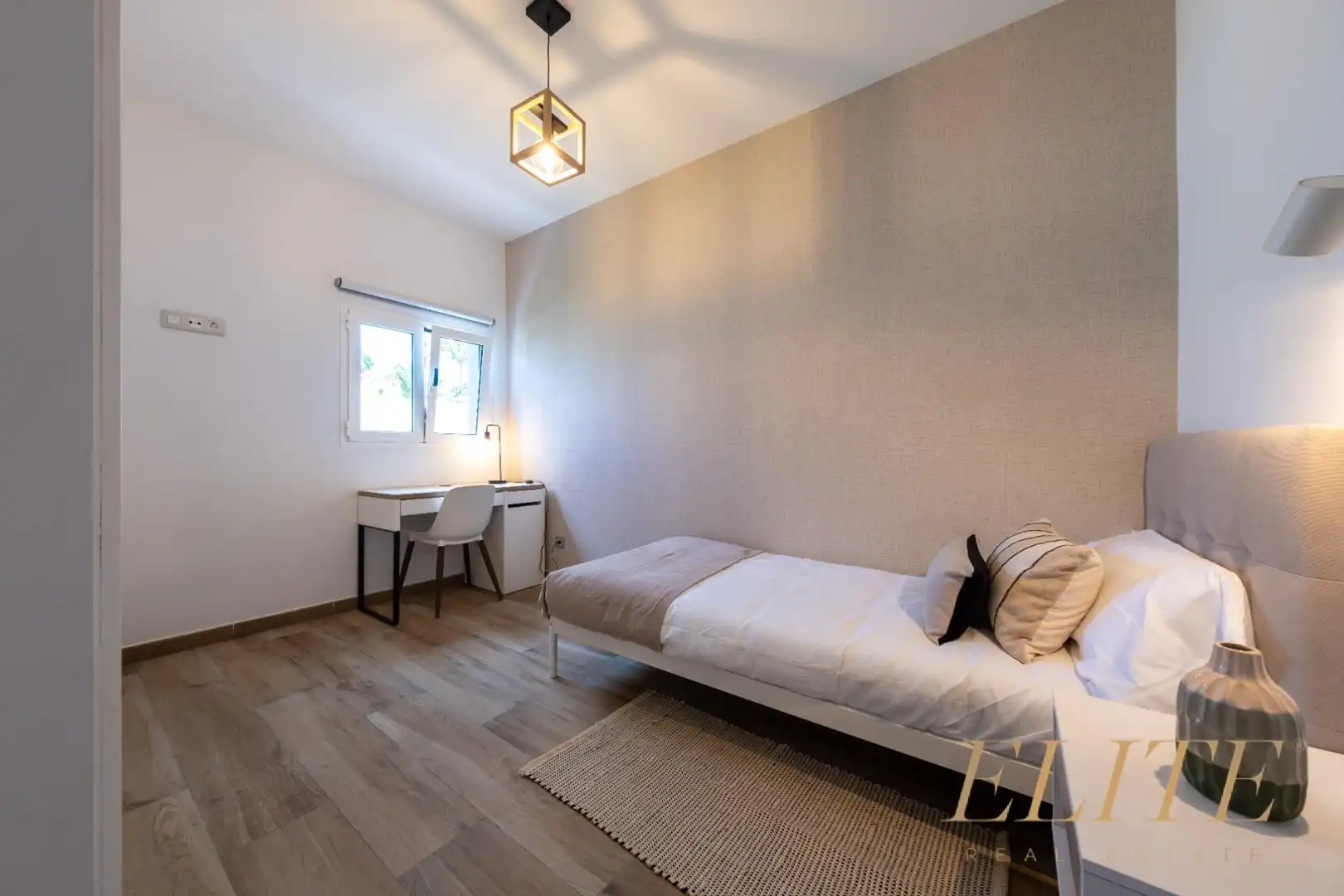 Bedroom of Detached homes for sale in San Bartolomé de Tirajana  with Air Conditioner, Private garden and Terrace