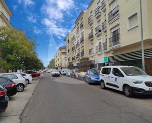 Vista exterior de Local en venda en Badajoz Capital