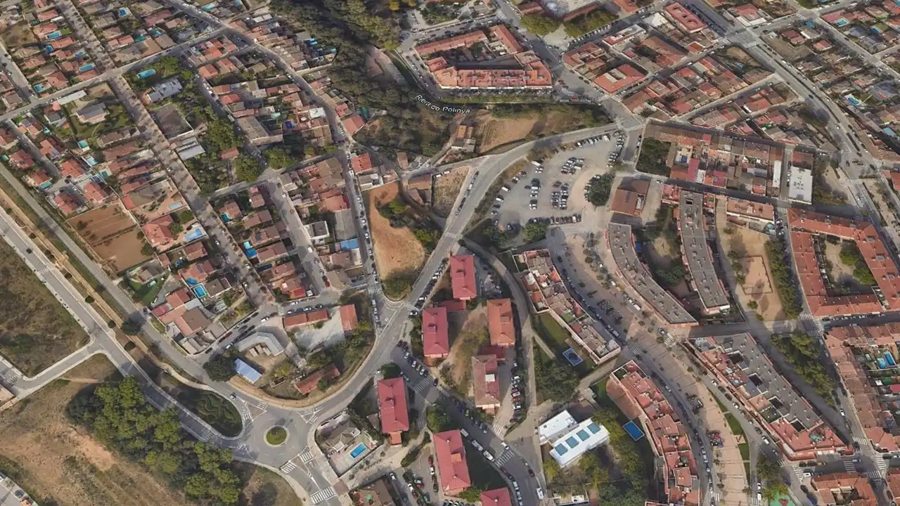 Vista exterior de Oficina en venda en Polinyà