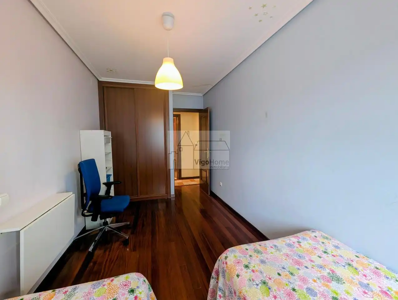 Bedroom of Flat for rent in Vigo   with Heating and Furnished