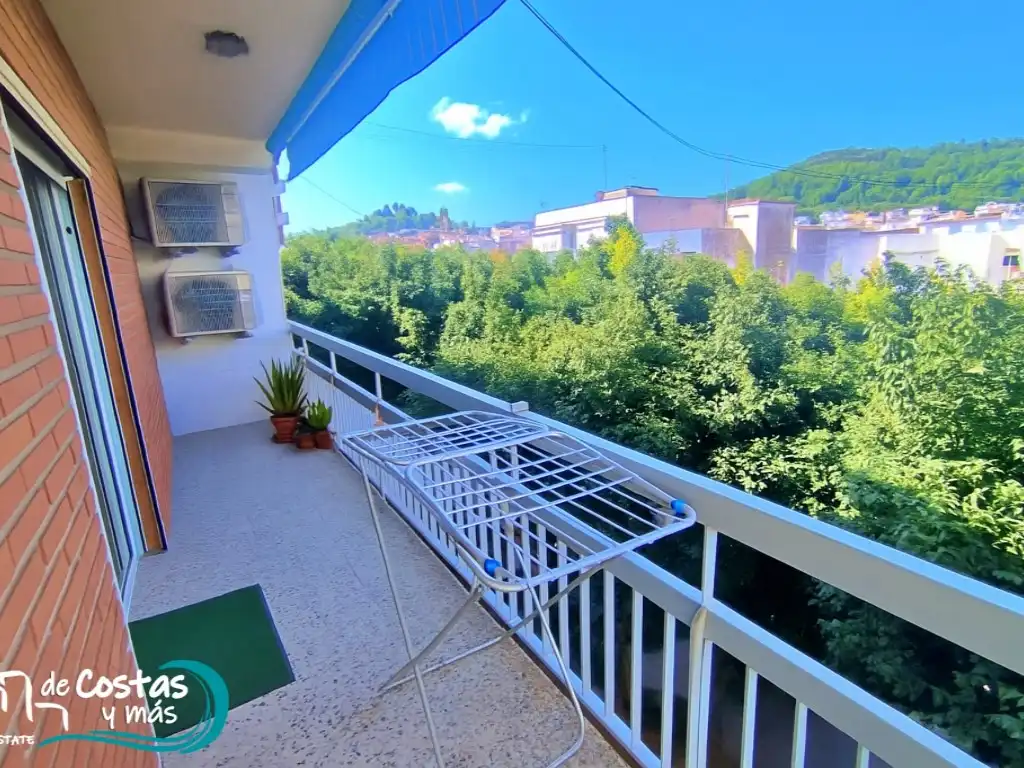 Terrassa de Pis en venda en Oliva amb Aire condicionat i Balcó