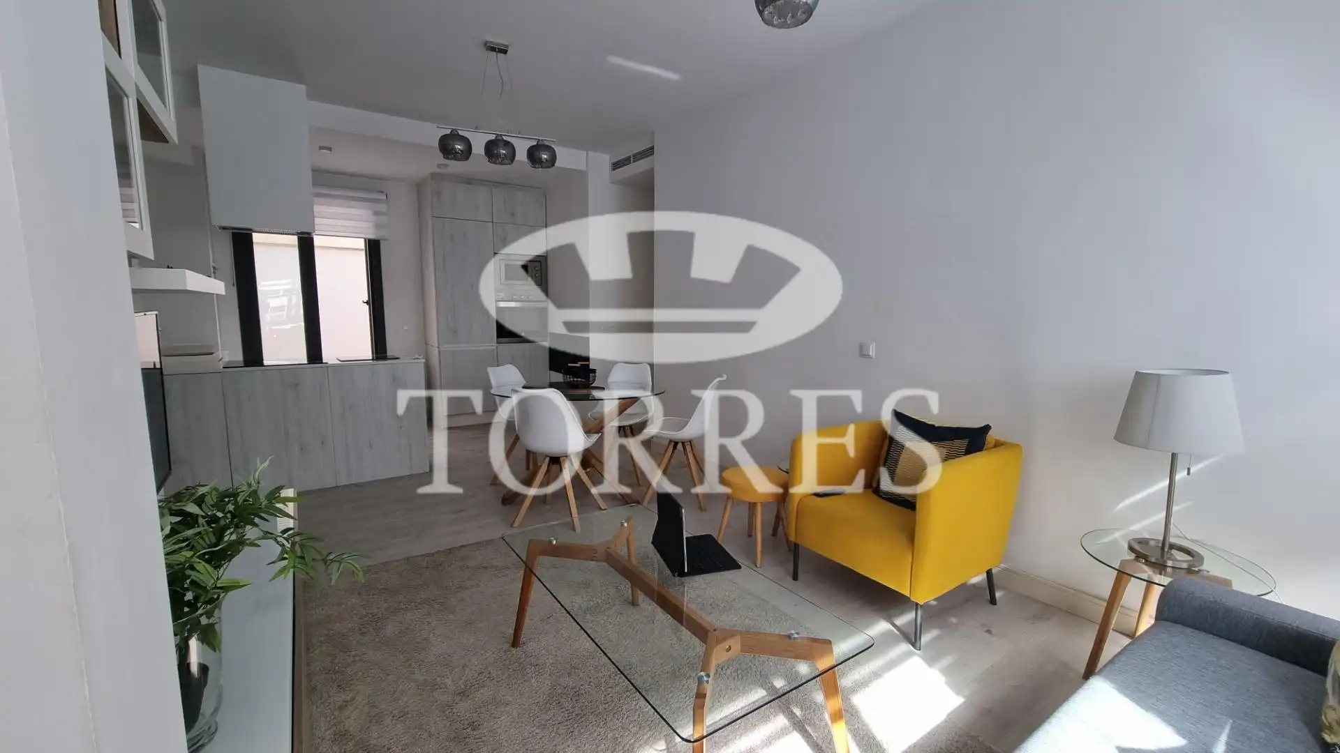 Habitación de Piso de alquiler en Málaga con Aire acondicionado y Amueblado