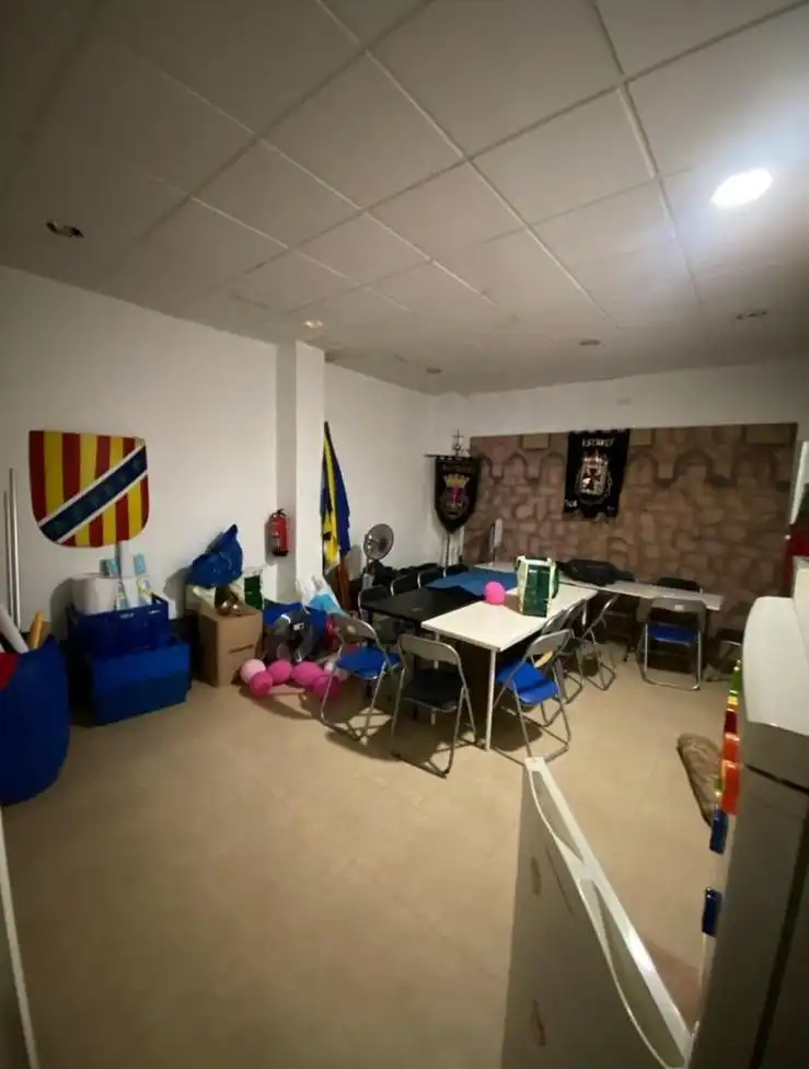 Commercial properties for sale in Elche / Elx  with Air Conditioner