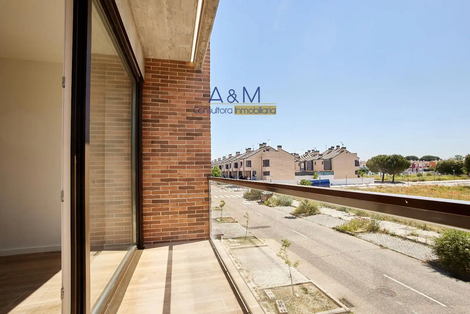 Terraza de Casa adosada en venta en Laguna de Duero con Calefacción, Jardín privado y Terraza