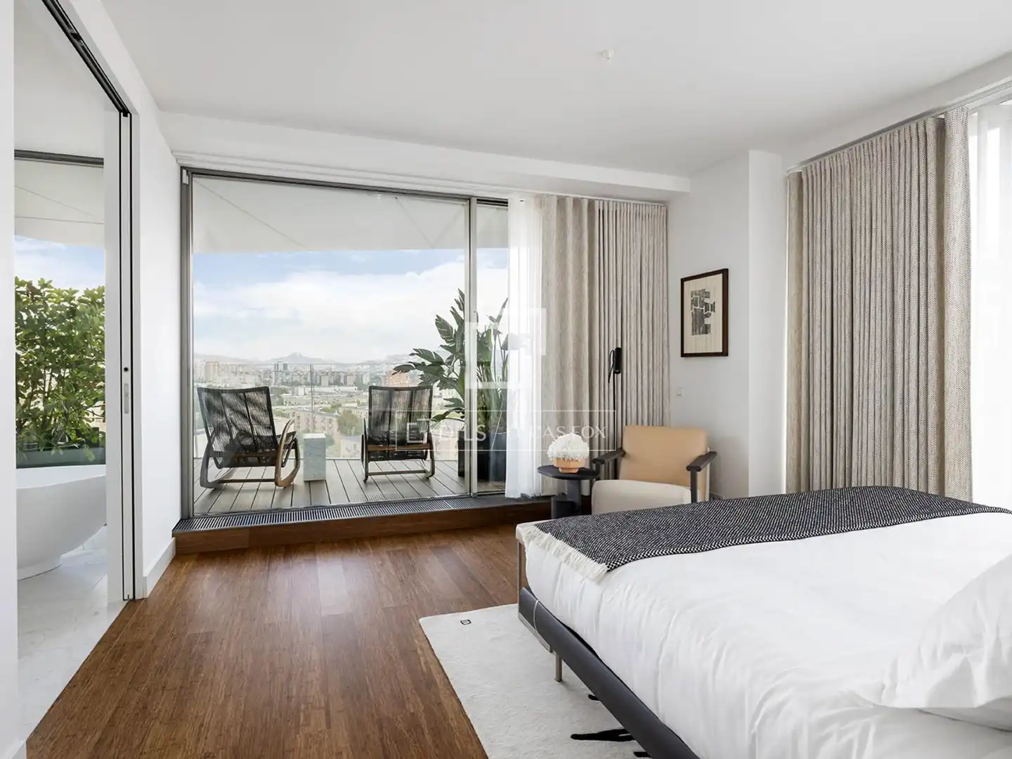 Schlafzimmer von Wohnung zum Verkauf in Barcelona mit Klimaanlage, Heizung und Parkett