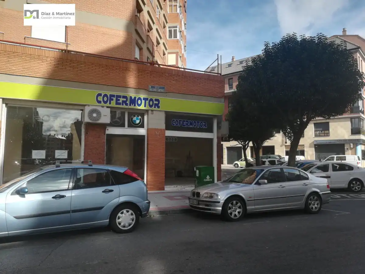 Local comercial en venda a San Claudio - La Chantría, imagen 4