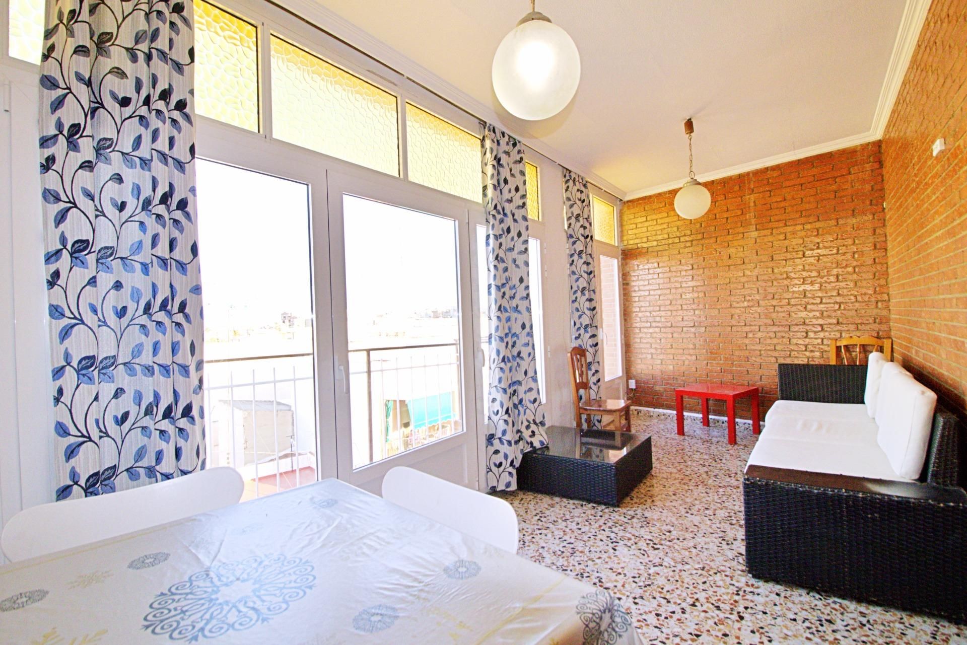 Sala de estar de Ático en venta en Elche / Elx con Terraza y Balcón