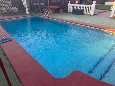 Casa rústica con piscina en venta en La Hacienda - Nueva Andalucía