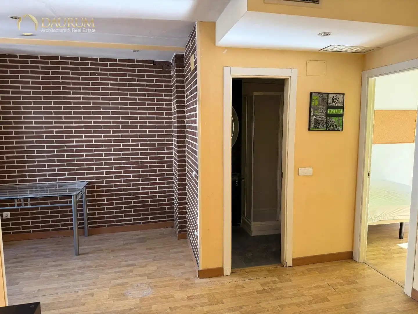 Flat for sale in Madrid  with Air Conditioner, Heating and Storage room