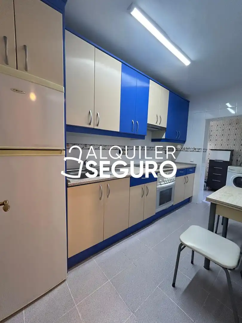 Kitchen of Flat for rent in Torrejón de Ardoz  with Heating and Terrace