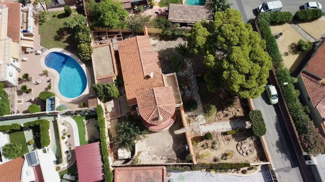 Vista exterior de Casa o chalet en venta en La Nucia con Jardín privado, Terraza y Trastero