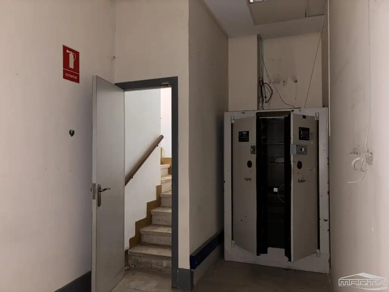 Edificio en venta en Cabra