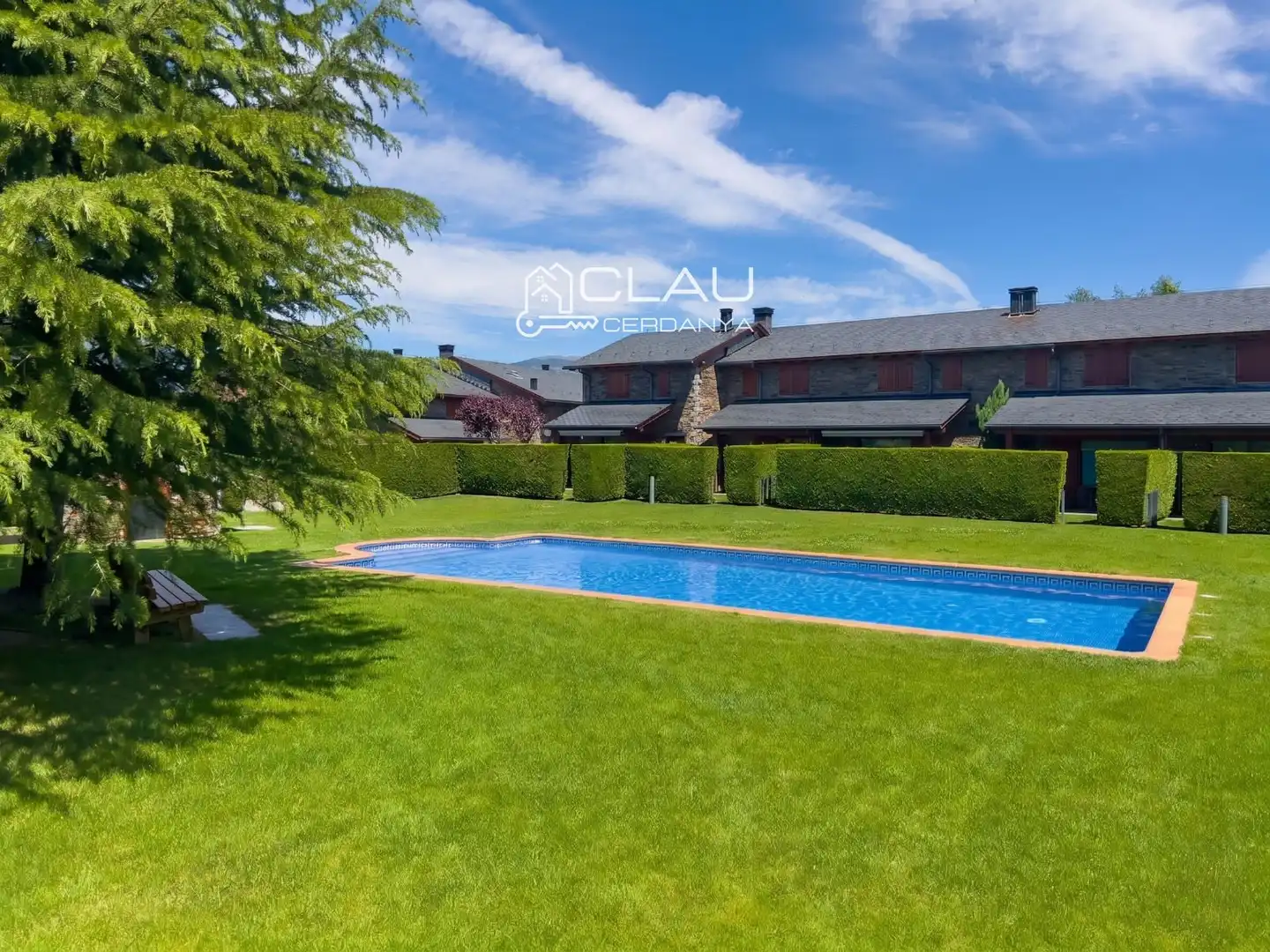 Garten von Einfamilien-Reihenhaus zur Miete in Palau - de - Cerdagne mit Heizung, Privatgarten und Parkett