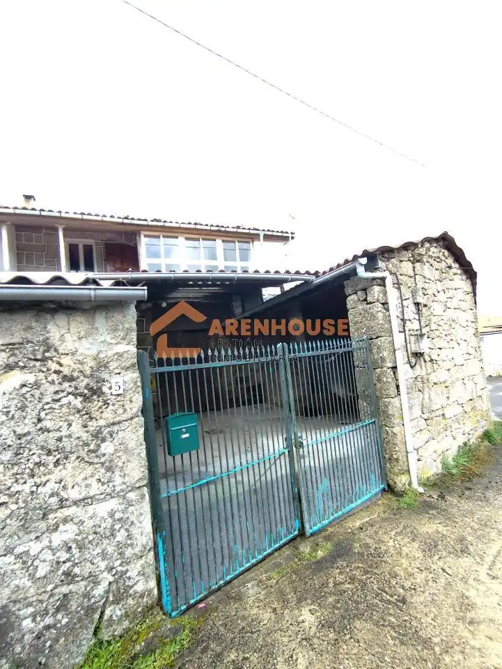 Casa amb jardí en venda a Montederramo