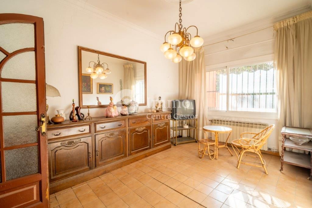 Dining room of Single-family semi-detached for sale in  Lleida Capital  with Private garden and Alarm