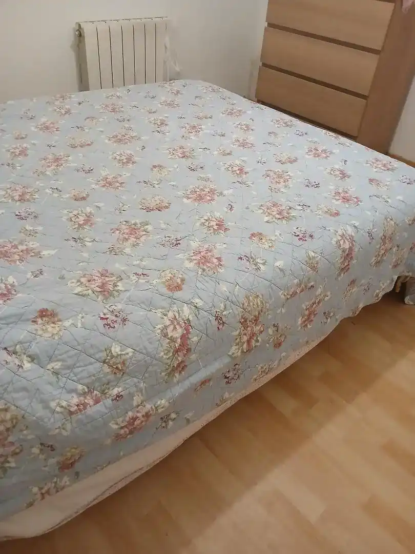 Dormitori de Planta baixa per a compartir en Rubí amb Parquet, Moblat i Rentadora