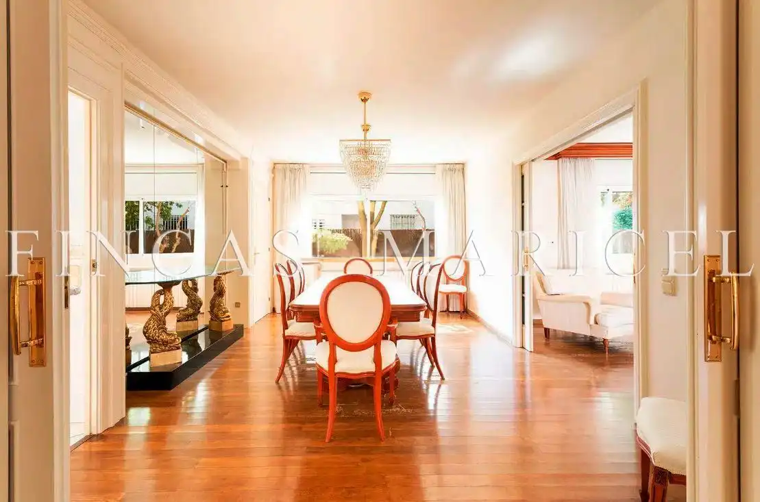 Casa o xalet en venda a Pintor Roig i soler, Can Girona - Terramar - Vinyet