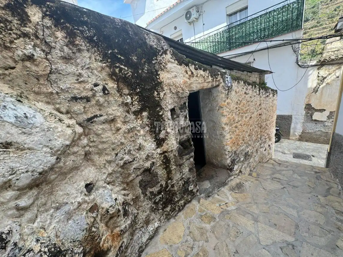 Casa adosada en venda a Algarrobo pueblo