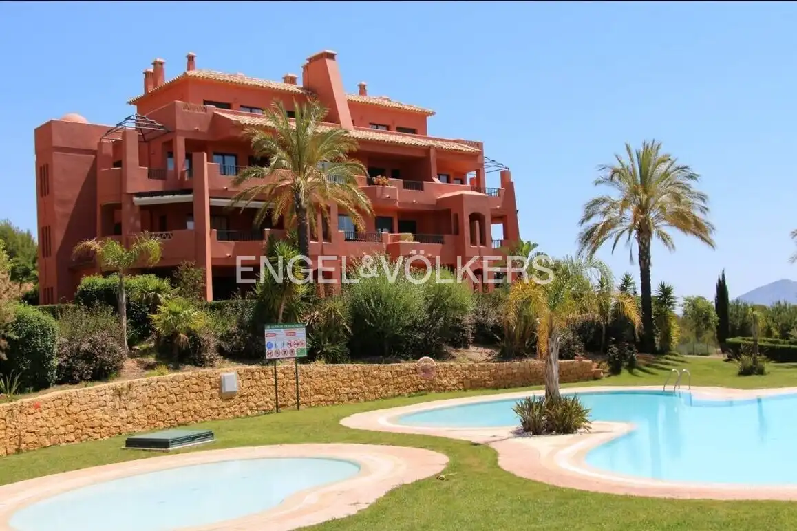 Apartment with pool for sale in Golf Bahía, imagen 17