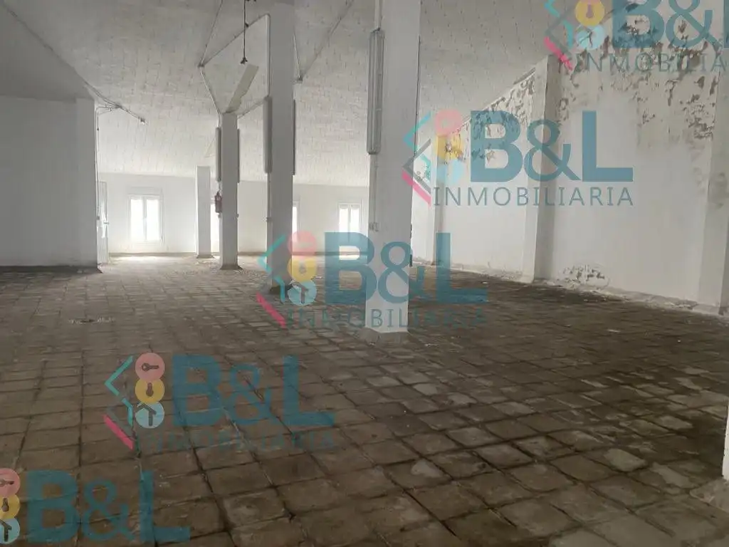 Industrial buildings for sale in Jabugo