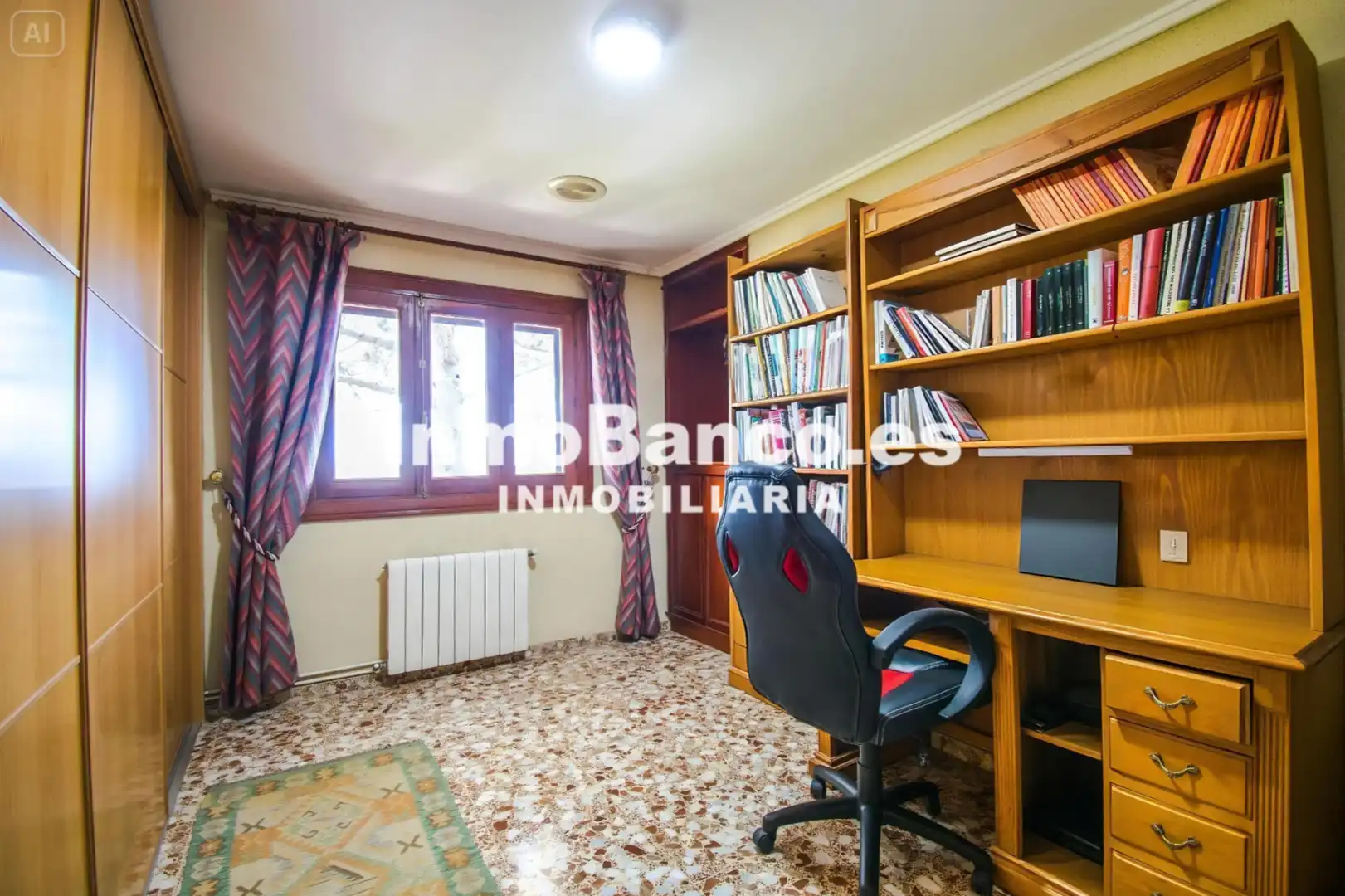 Houses for sale in Torrent  with Air Conditioner, Heating and Private garden
