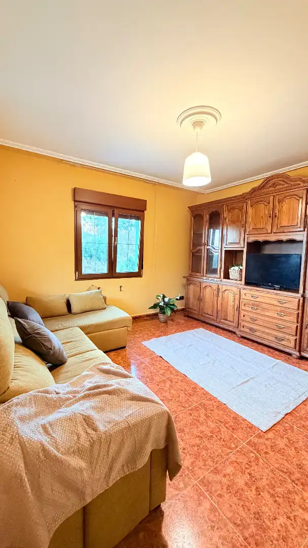 Wohnzimmer von Haus oder Chalet zur Miete in Gijón  mit Heizung, Privatgarten und Möbliert