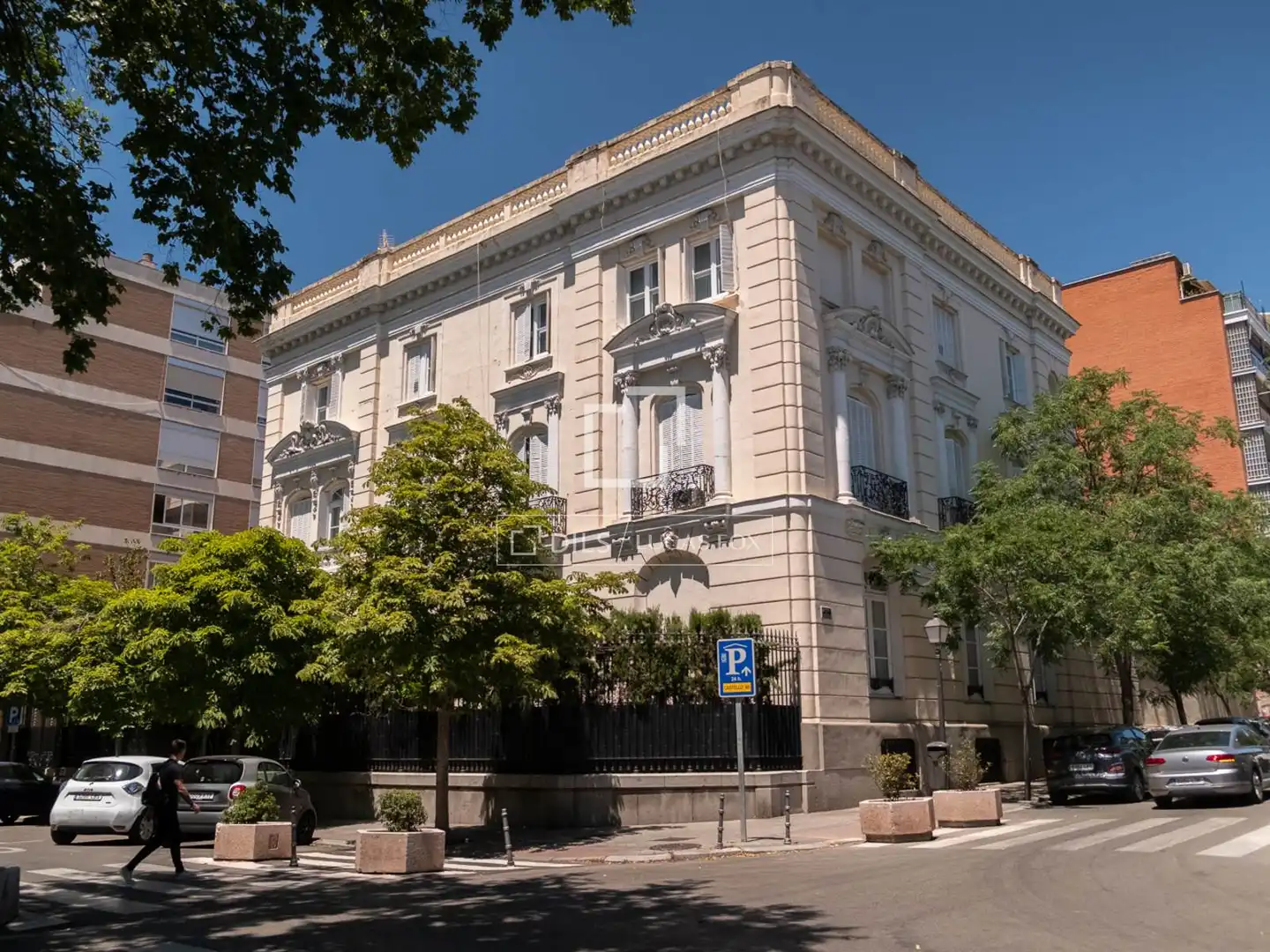 Piso de alquiler en Castellana