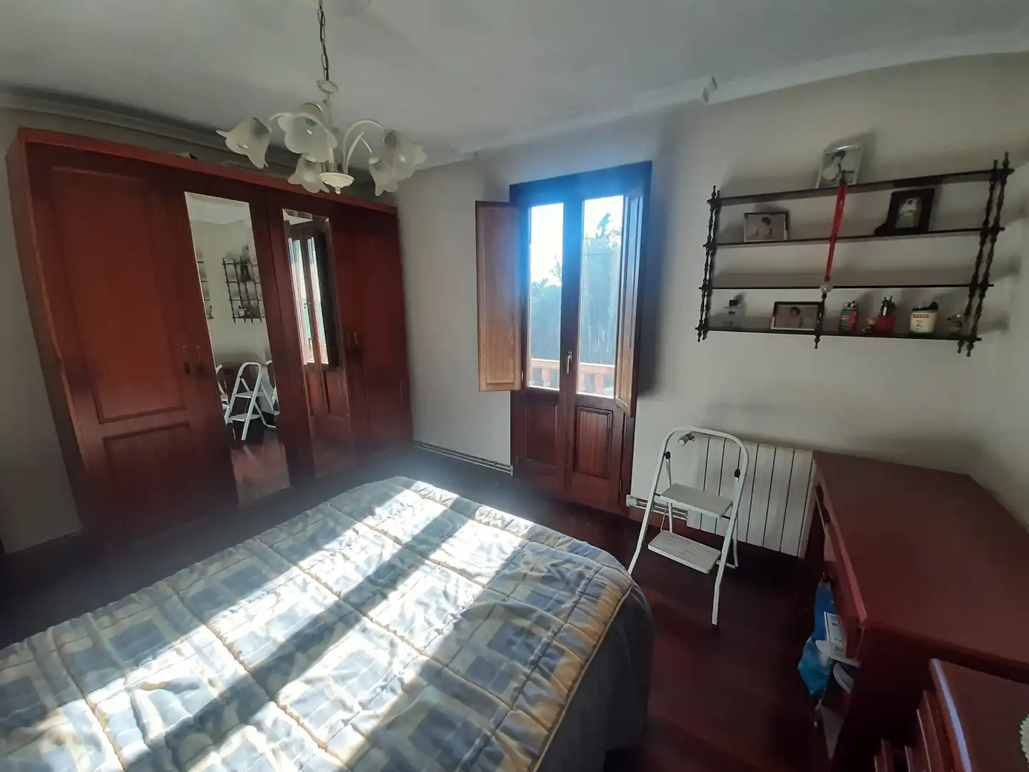Habitación de Casa o chalet en venta en Reocín con Calefacción, Jardín privado y Amueblado