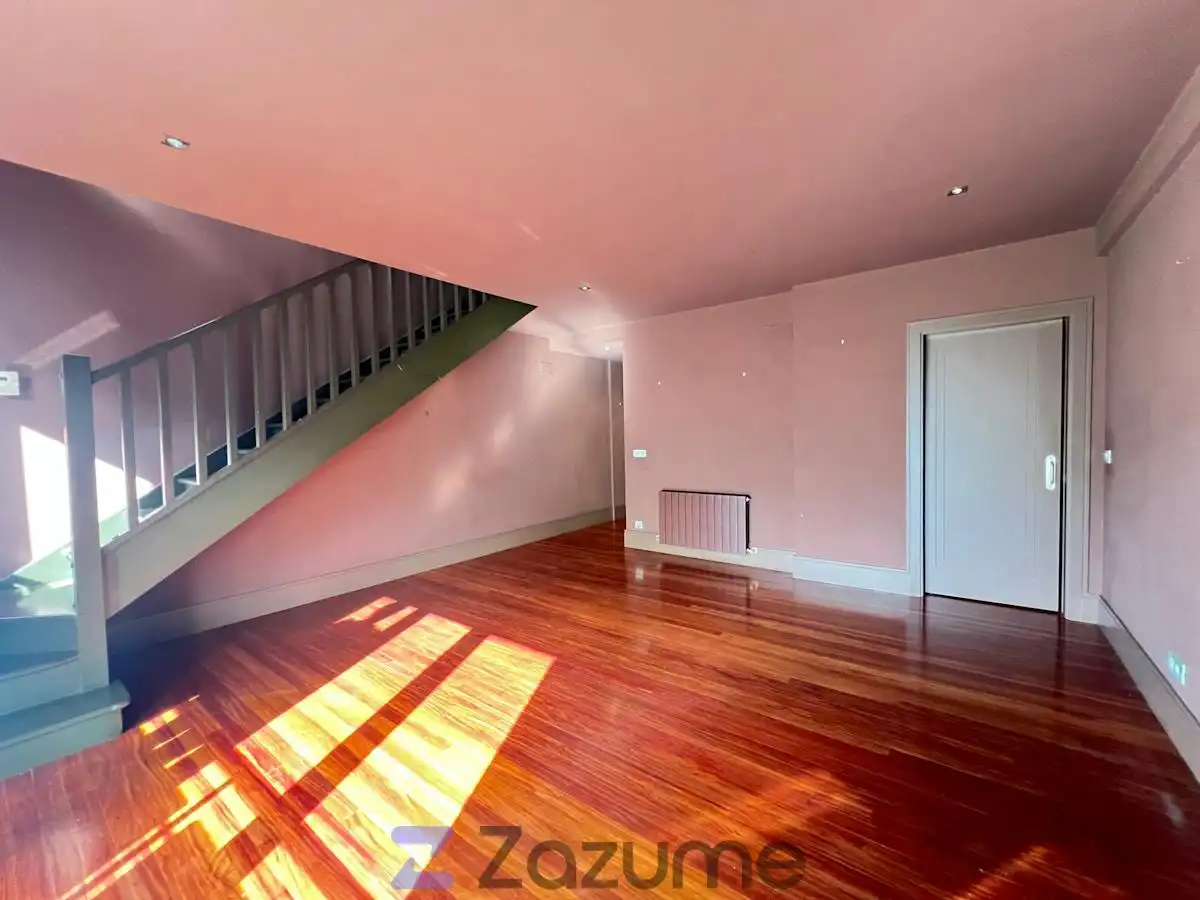 Piso de alquiler en Sopuerta, Bizkaia