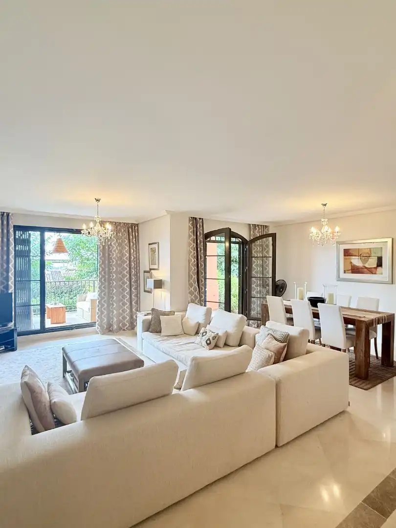 Appartement compact avec piscine à vendre à Calle Los Arqueros 93, imagen 2