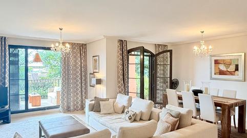 Foto 2 de Apartamento en venta en Calle Los Arqueros, 93, Los Arqueros - Puerto del Almendro, Benahavís