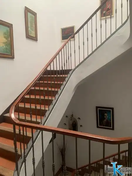 Casa o xalet en venda en Linares amb Terrassa i Balcó