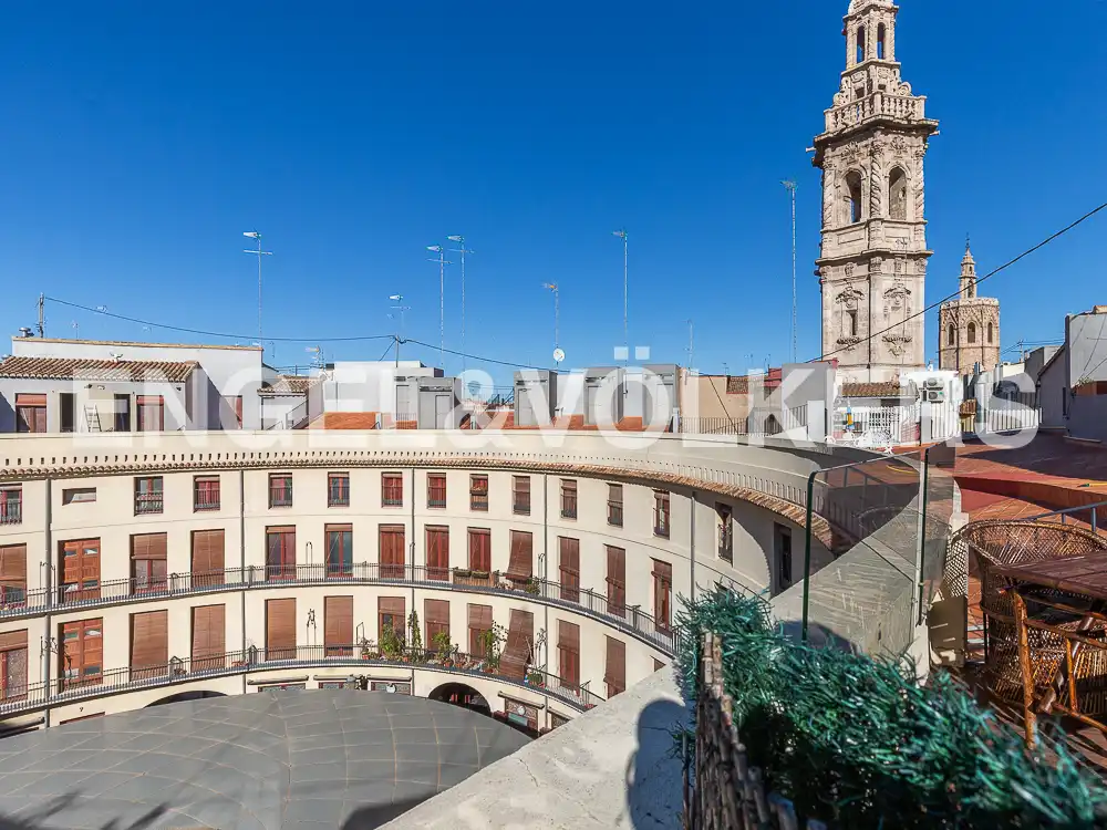 Vista exterior de Àtic de lloguer en Valencia amb Aire condicionat, Calefacció i Parquet