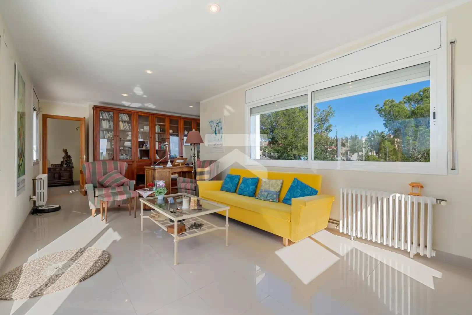 Sala de estar de Casa o chalet en venta en Torredembarra con Aire acondicionado, Calefacción y Jardín privado