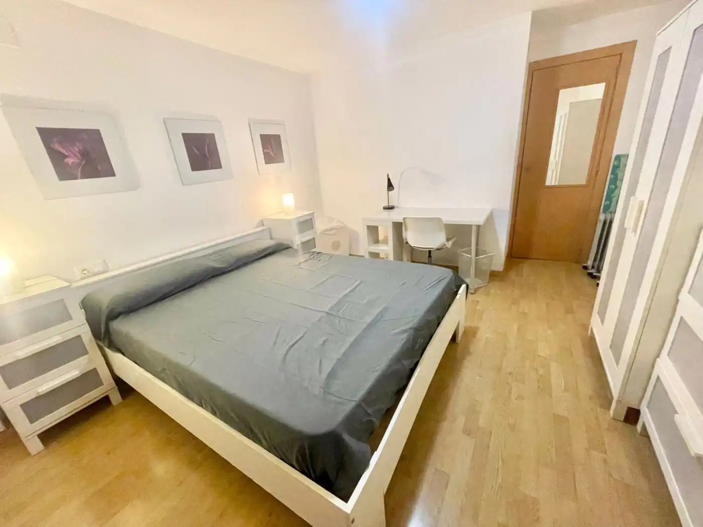 Schlafzimmer von Wohnung zur Miete in Valencia mit Klimaanlage