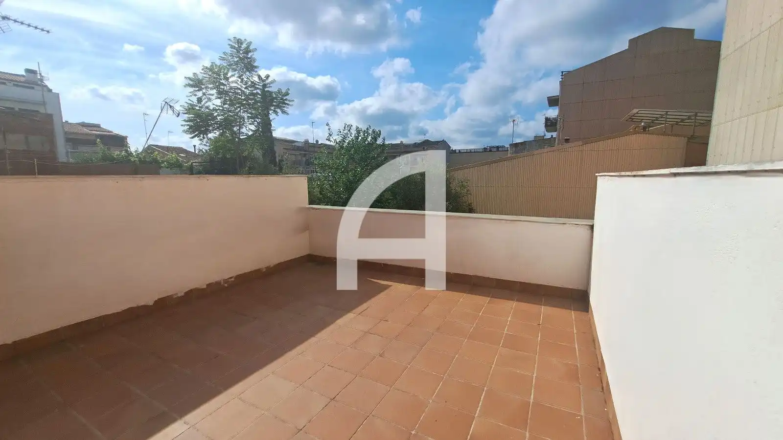 Terraza de Piso en venta en Terrassa con Calefacción, Terraza y Trastero