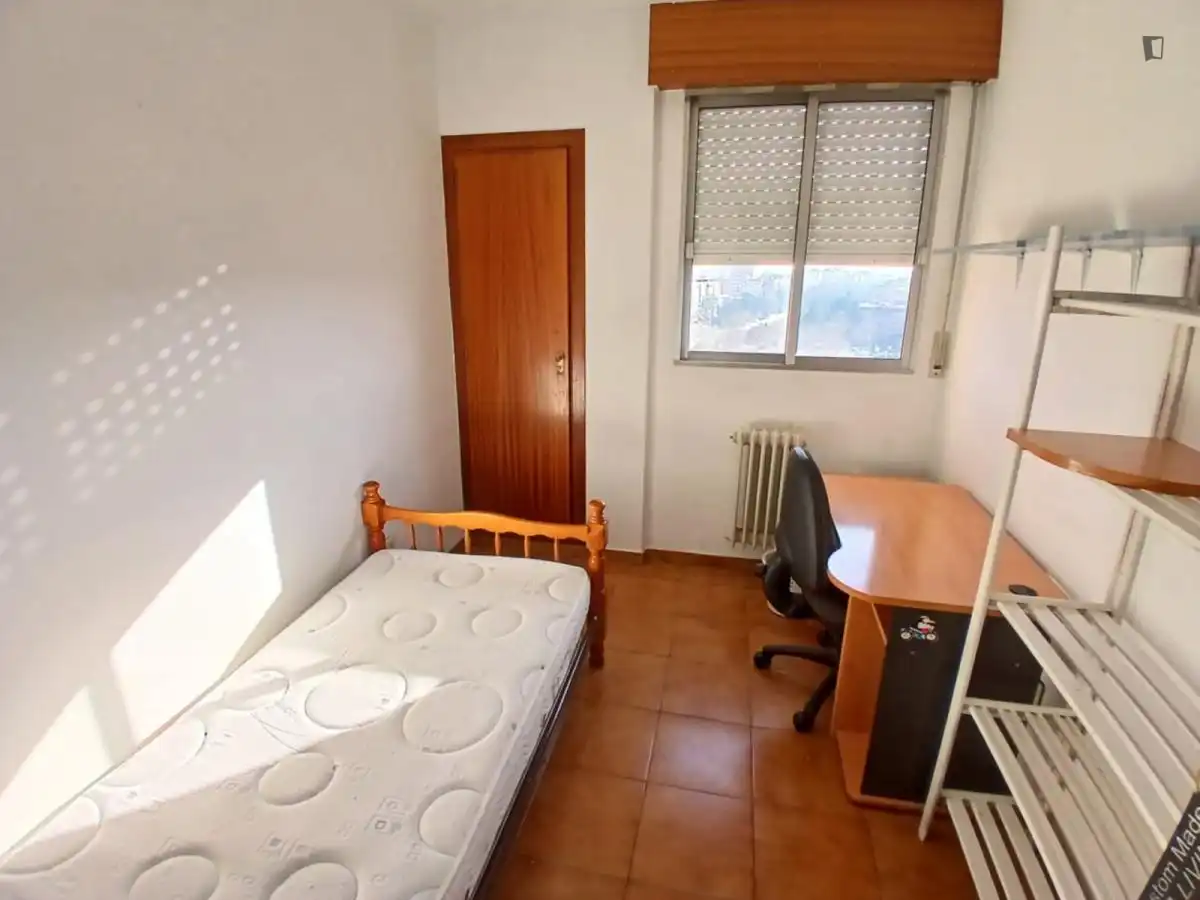 Bedroom of Apartments for share in Valladolid  with Furnished, Oven and Washing machine